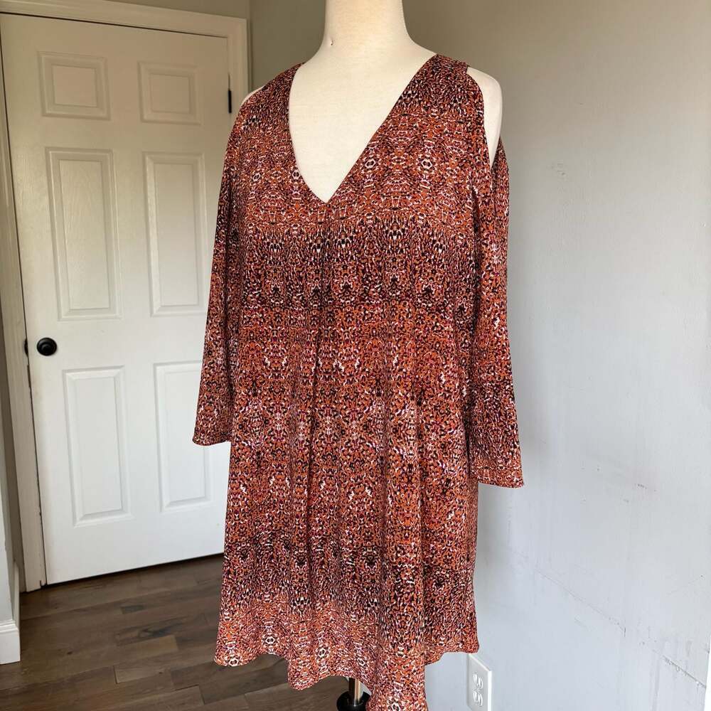 Aakaa Boho Cold Shoulder V-Neck Shift Dress Size Small